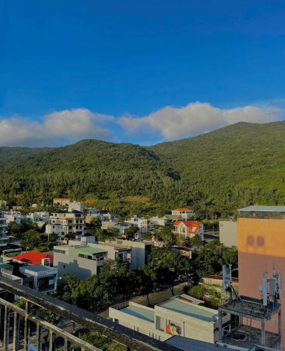 Ami Mountain Sea Cozy - Mountain Iron View *